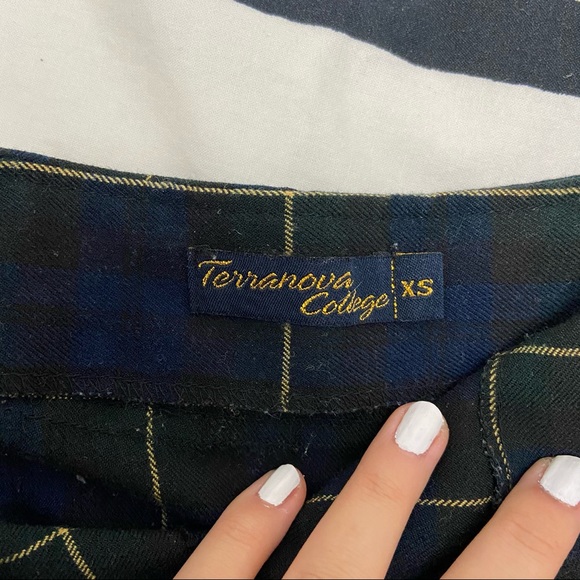 VINTAGE SCHOOL GIRL MINI SKIRT - Picture 7 of 7